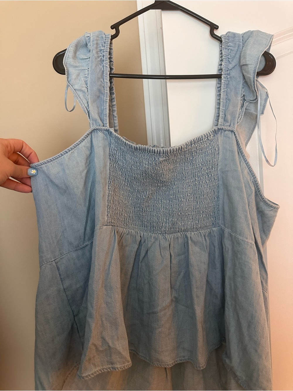 Old Navy Light Blue Ruffle Smocked Peplum Camisole - Picture 3 of 4